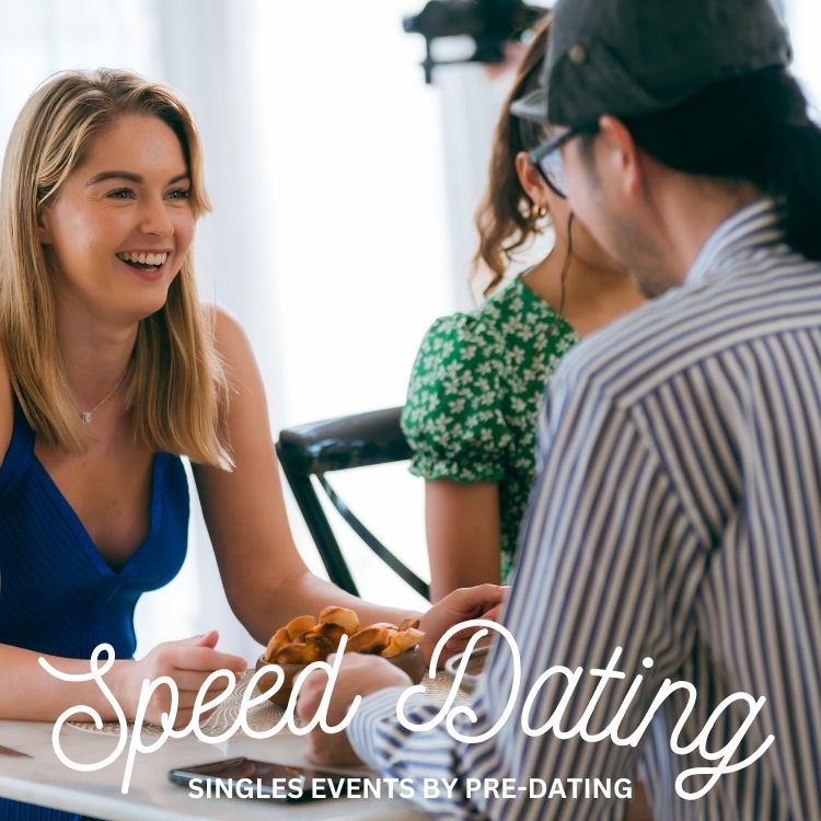 Atlanta attendees of Speed Dating in Georgia enjoying the event!